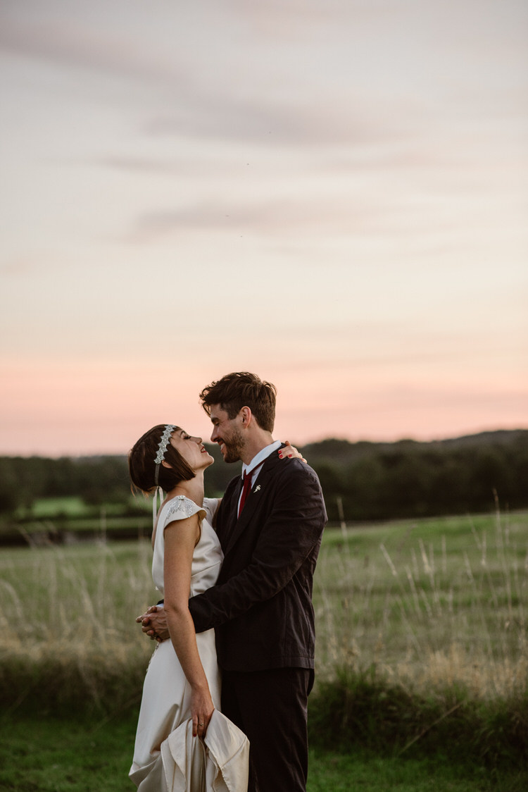 Vegan Handfasting Summer Garden Party Wedding https://www.elliegillard.co.uk/