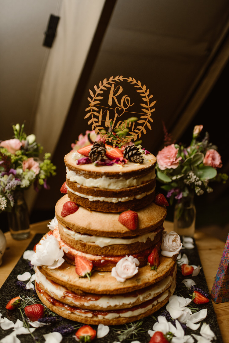 Naked Cake Sponge Layer Vegan Handfasting Summer Garden Party Wedding https://www.elliegillard.co.uk/