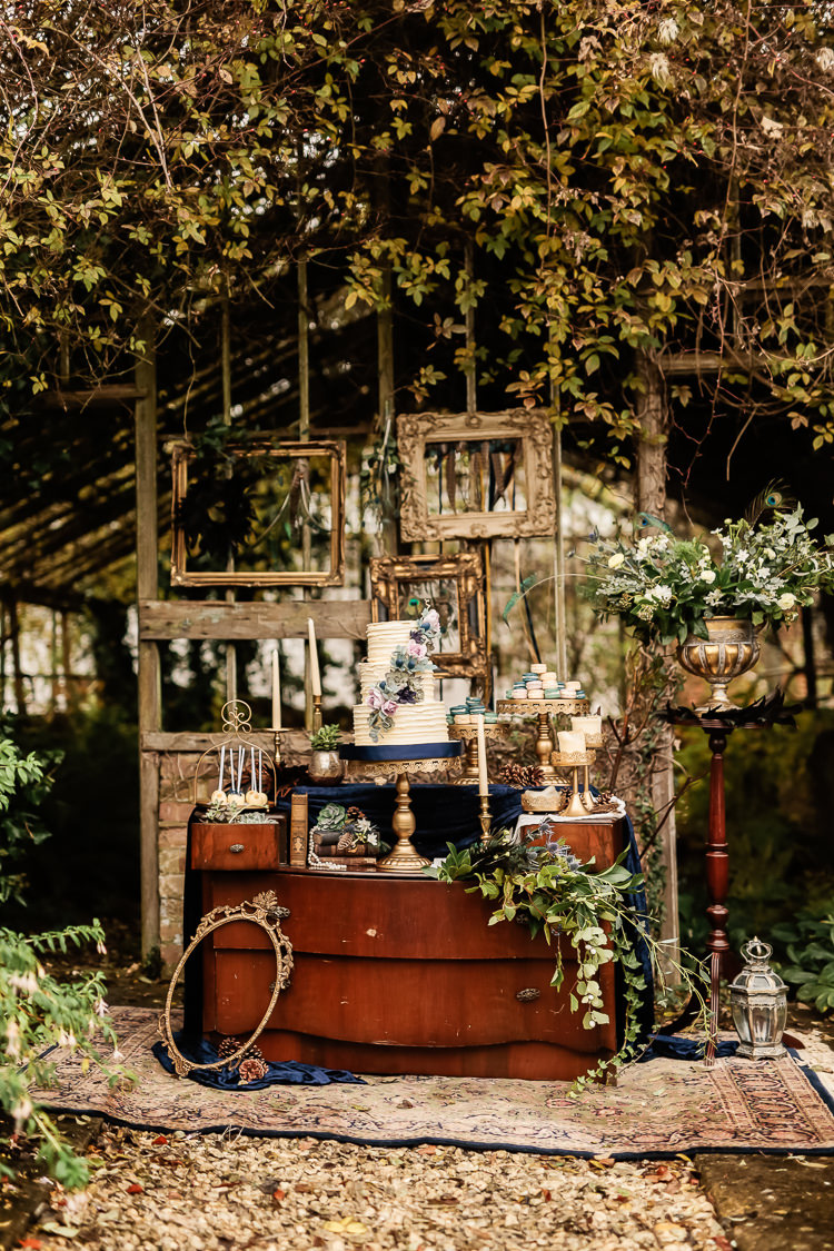 Magical Fairy Lit Blue \u0026 Gold Winter Wedding Ideas, image size:750x1125