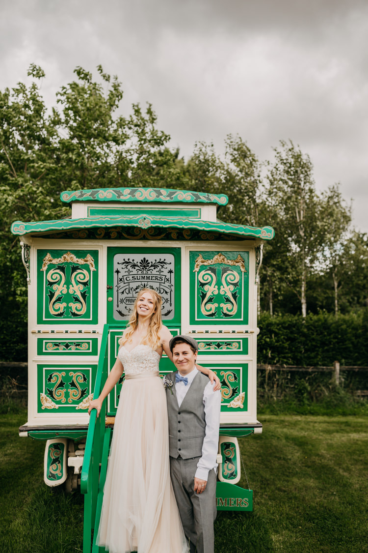 Rustic Relaxed Cornflower Blue Barn Wedding http://www.peterhugophotography.com/