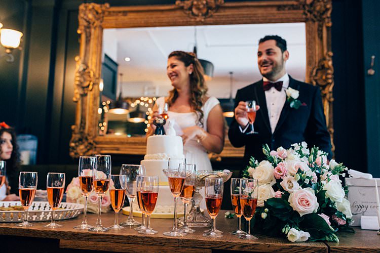 Wedding Vendors UK Supplier Directory http://www.nikkivandermolen.com/