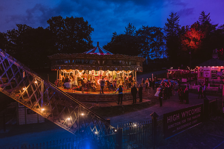 Colourful Creative Vintage Railway Wedding http://joemallenphotography.co.uk/