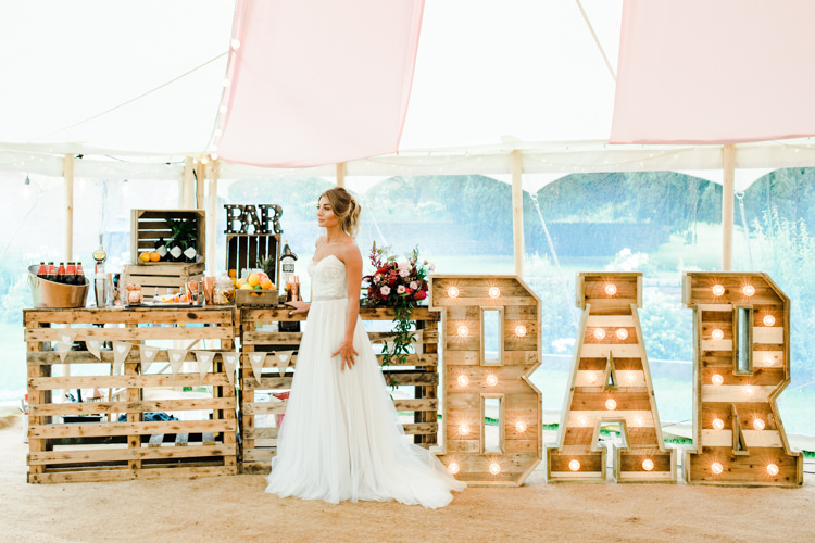 Wooden Rustic Bar Outdoorsy Late Summer Marquee Wedding Ideas http://www.esmefletcher.com/