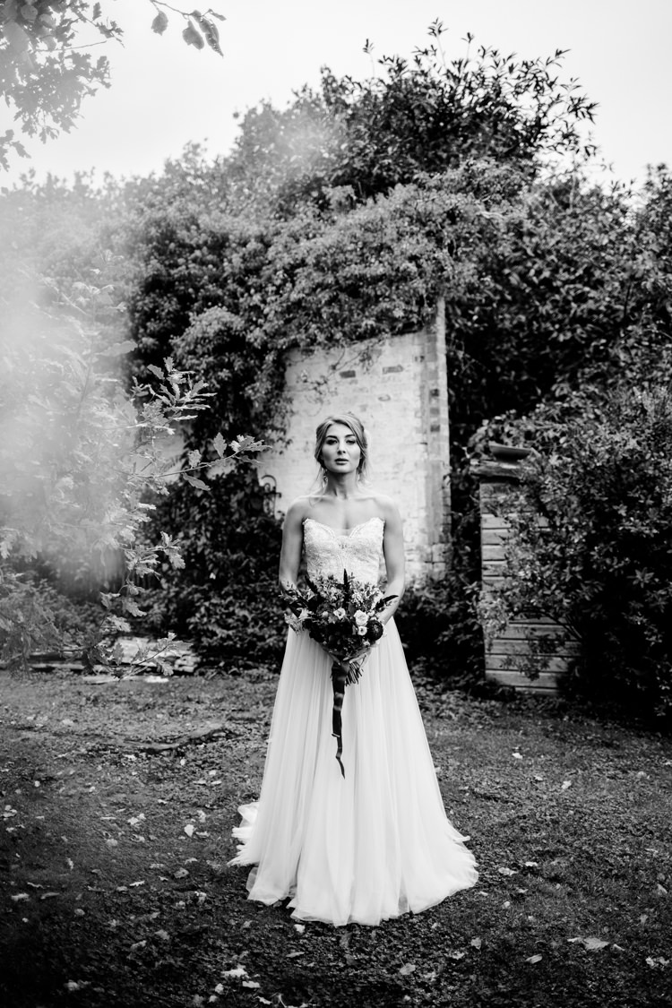 Outdoorsy Late Summer Marquee Wedding Ideas http://www.esmefletcher.com/