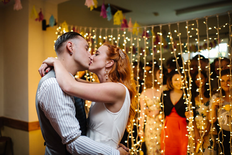 Homemade Street Party Back Garden Wedding http://www.foxmoonphotography.com/