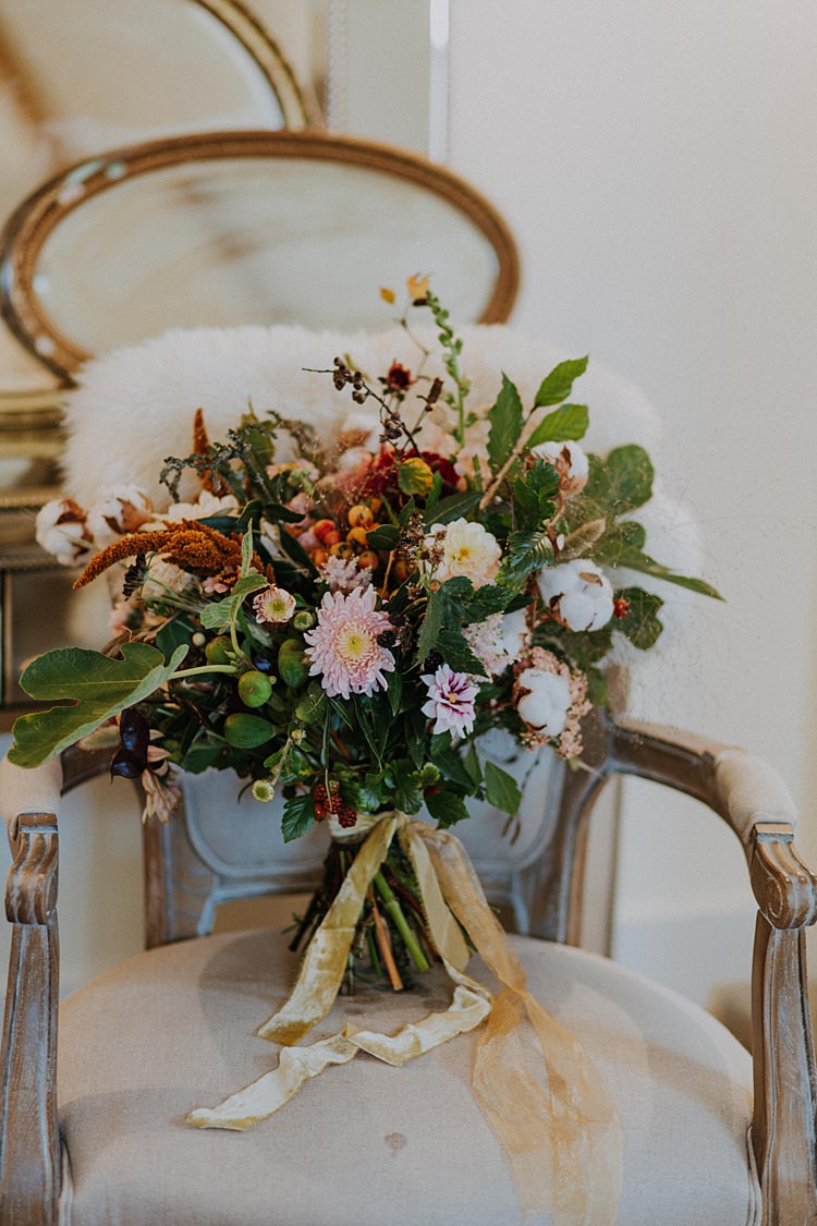 Bouquet Flowers Bride Bridal Ribbon Greenery Banquets Bonfires Autumn Wedding Ideas https://lolarosephotography.com/