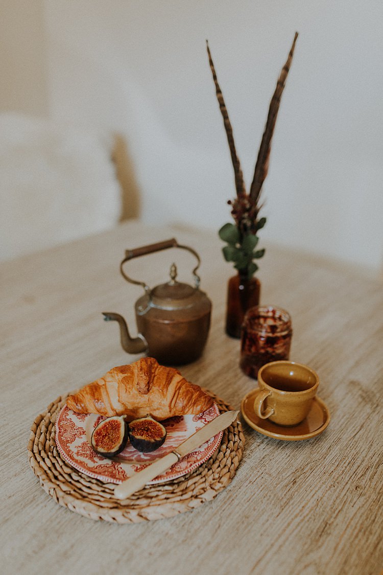 Banquets Bonfires Autumn Wedding Ideas https://lolarosephotography.com/