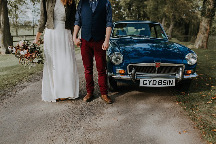 Banquets Bonfires Autumn Wedding Ideas https://lolarosephotography.com/