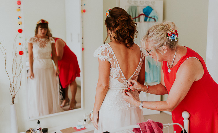 Bright Colourful DIY Back Garden Wedding http://jonnymp.com/