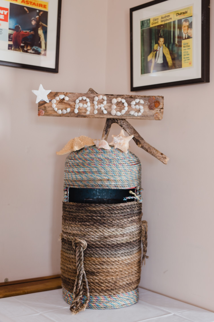 Cards Buoy Rope Shell Sign Wooden Drift Wood Relaxed Fun Beach DIY Wedding http://www.michellehuggleston.com/