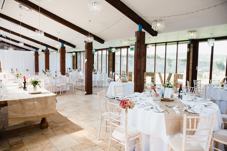 Relaxed Fun Beach DIY Wedding http://www.michellehuggleston.com/