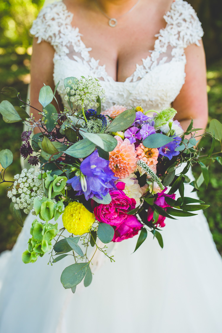 Bouquet Flowers Bride Bridal Wild Natural Colourful Dahlia Greenery Rainbow Farm Creative Wedding http://www.livvy-hukins.co.uk/