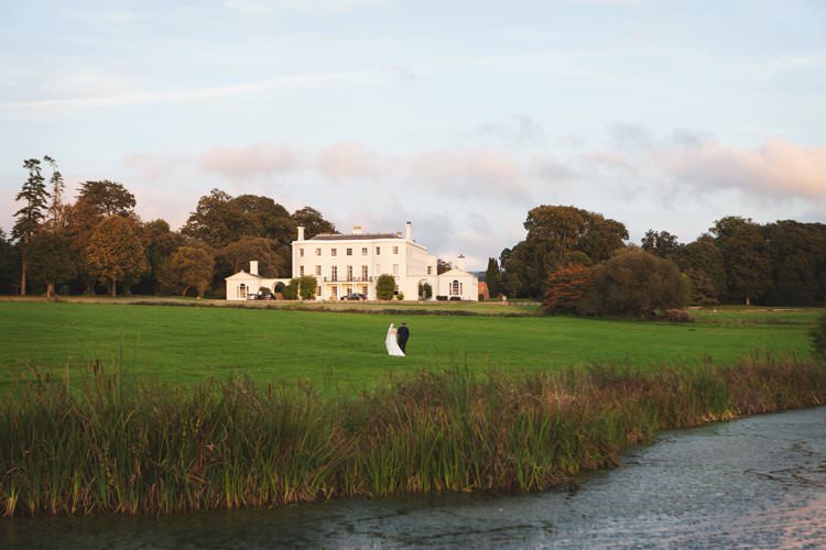 Elegant DIY Country Manor Wedding http://www.bengoode.com/