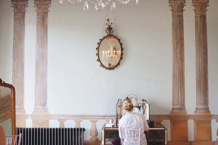 Elegant DIY Country Manor Wedding http://www.bengoode.com/