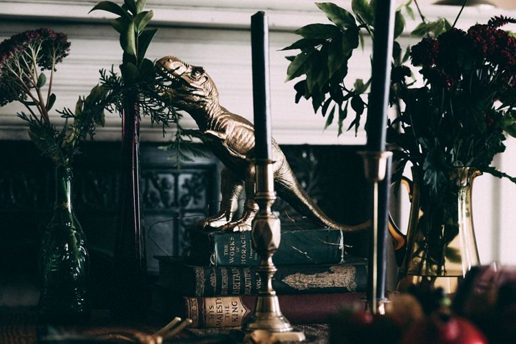 Opulent Eccentric Berry Gold Wedding https://mattaustinimages.co.uk/