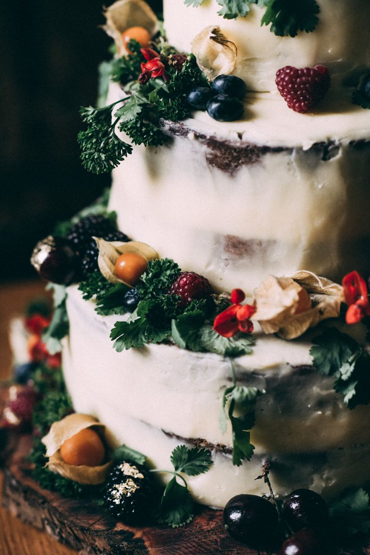 Buttercream Cake Flower Rustic Opulent Eccentric Berry Gold Wedding https://mattaustinimages.co.uk/