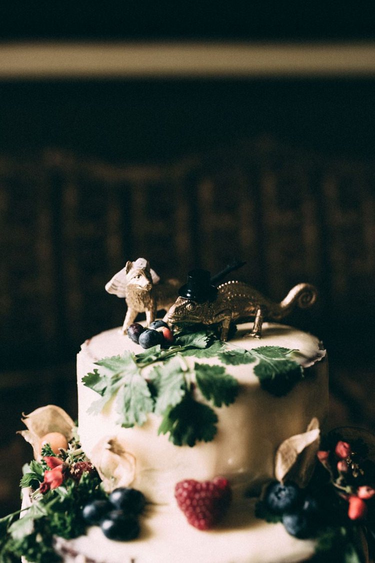 Opulent Eccentric Berry Gold Wedding https://mattaustinimages.co.uk/