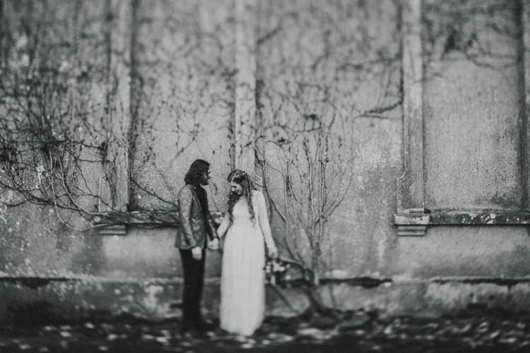 Opulent Eccentric Berry Gold Wedding https://mattaustinimages.co.uk/