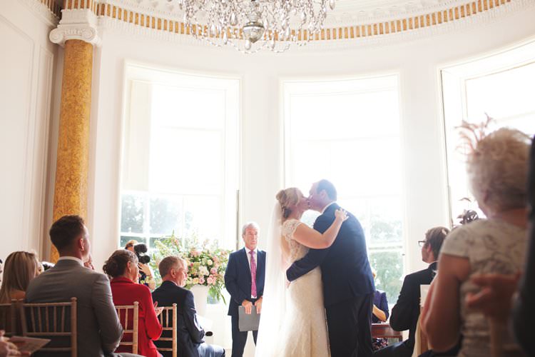Elegant DIY Country Manor Wedding http://www.bengoode.com/
