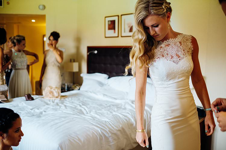 Stylish Country House Rave Wedding http://www.mariannechua.com/
