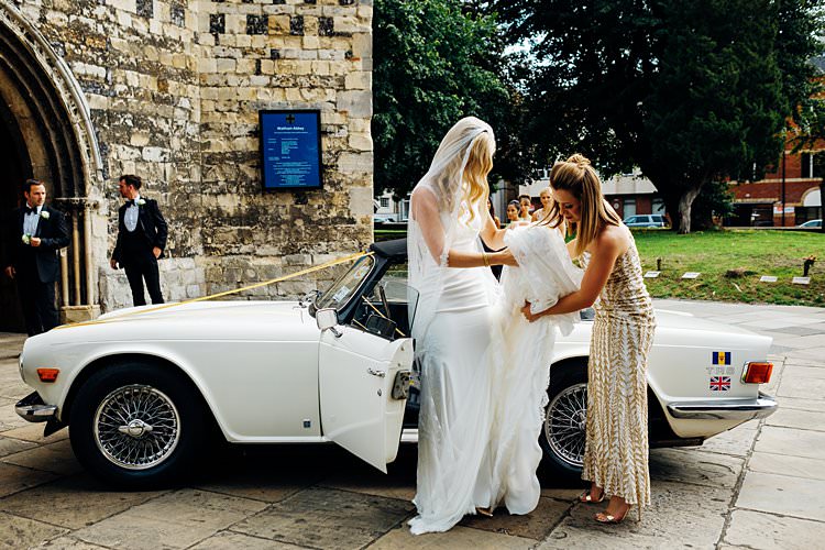 Classic Car Transport Stylish Country House Rave Wedding http://www.mariannechua.com/