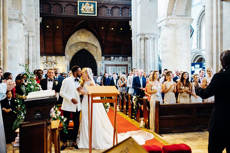 Stylish Country House Rave Wedding http://www.mariannechua.com/
