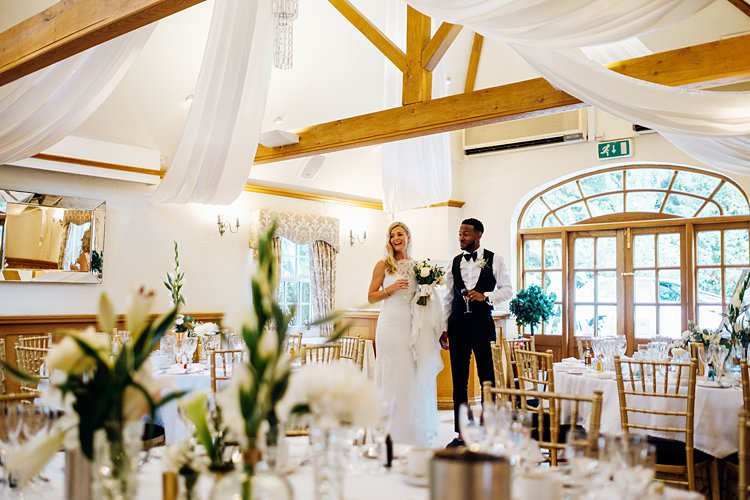 Modern Barn Fabric Drapes Stylish Country House Rave Wedding http://www.mariannechua.com/