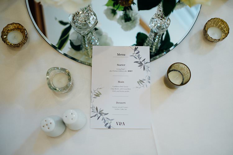 Floral Stationery Menu Stylish Country House Rave Wedding http://www.mariannechua.com/