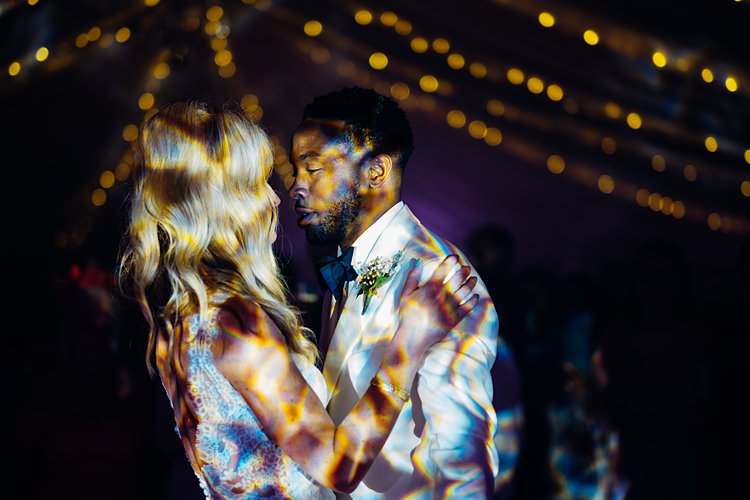 Stylish Country House Rave Wedding http://www.mariannechua.com/