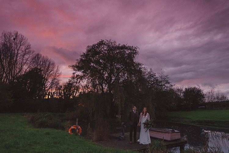 Joyful Warm Cosy Autumn Barn Wedding http://www.rebeccadouglas.co.uk/