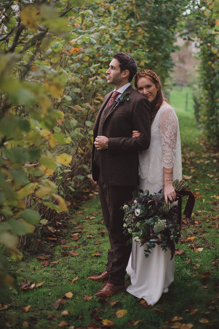 Joyful Warm Cosy Autumn Barn Wedding http://www.rebeccadouglas.co.uk/