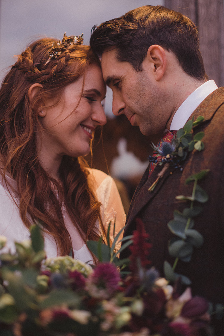 Joyful Warm Cosy Autumn Barn Wedding http://www.rebeccadouglas.co.uk/