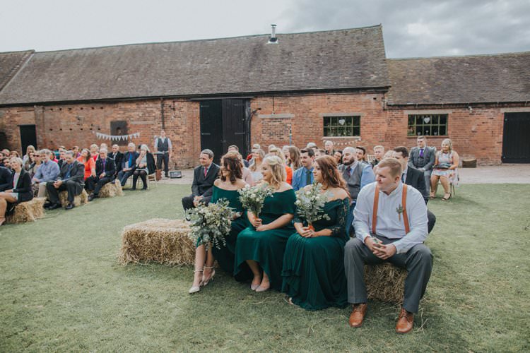 Whimsical Green Copper Rustic DIY Wedding http://www.brookrosephotography.co.uk/