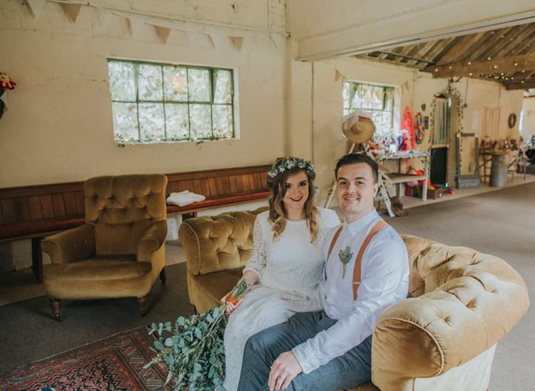 Whimsical Green Copper Rustic DIY Wedding http://www.brookrosephotography.co.uk/