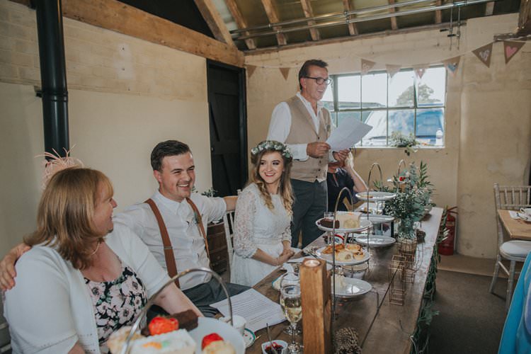 Whimsical Green Copper Rustic DIY Wedding http://www.brookrosephotography.co.uk/