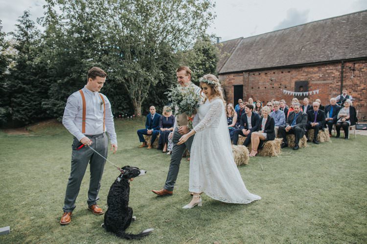 Whimsical Green Copper Rustic DIY Wedding http://www.brookrosephotography.co.uk/