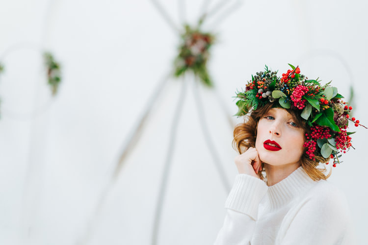 Red Green Winter Wonderland Wedding Ideas http://www.angelawardbrown.com/