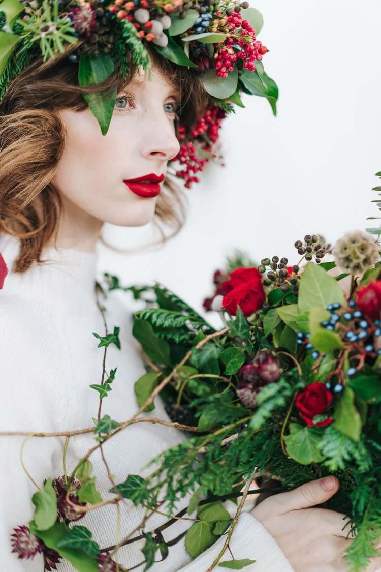 Red Green Winter Wonderland Wedding Ideas http://www.angelawardbrown.com/