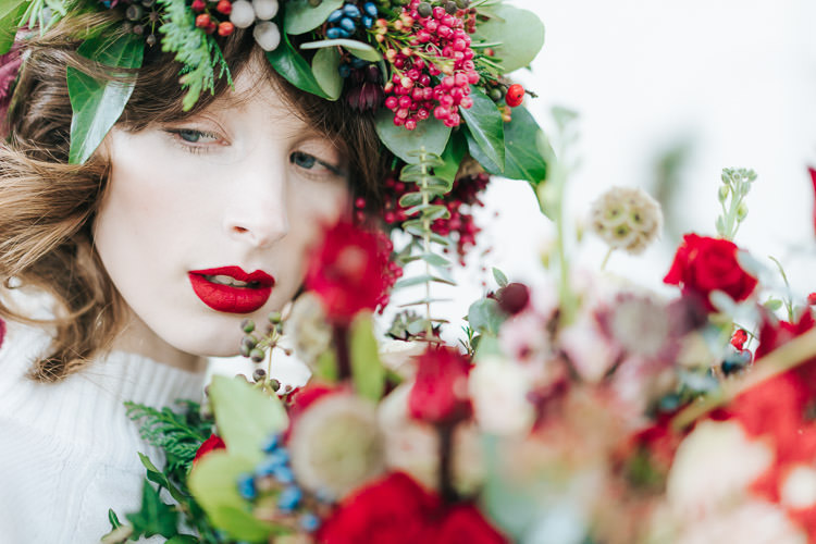 Red Green Winter Wonderland Wedding Ideas http://www.angelawardbrown.com/