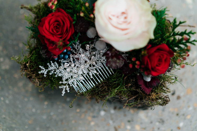 Red Green Winter Wonderland Wedding Ideas http://www.angelawardbrown.com/