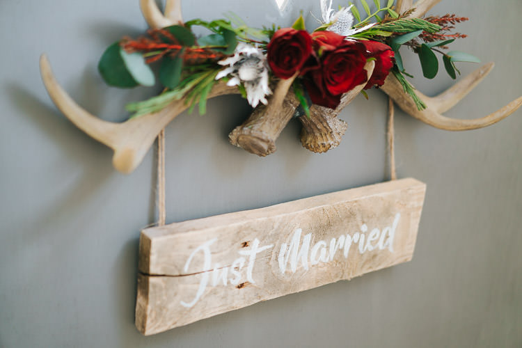 Red Green Winter Wonderland Wedding Ideas http://www.angelawardbrown.com/