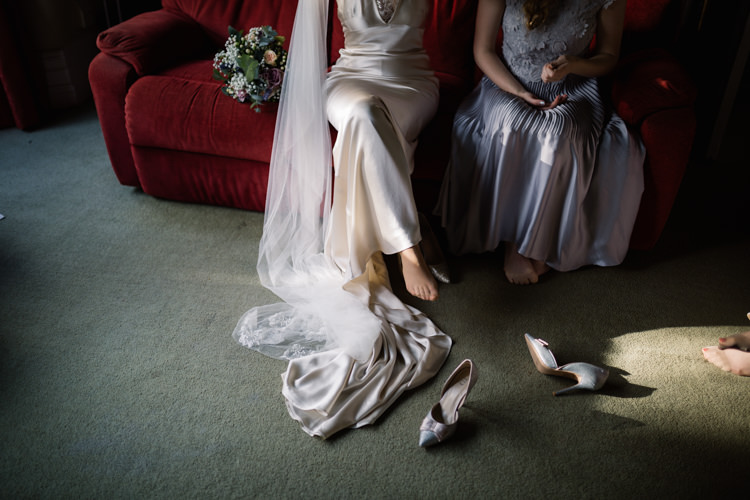 Playful Metallic Zoo Winter Wedding https://www.jennbrookesphotographer.com/
