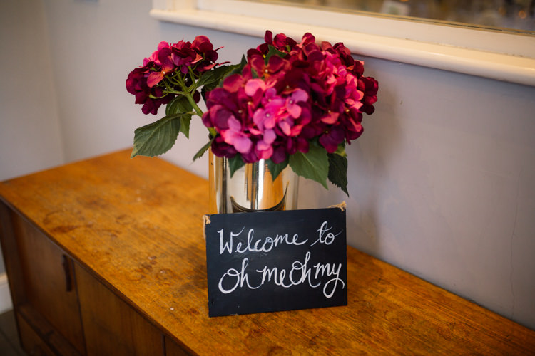 Playful Metallic Zoo Winter Wedding https://www.jennbrookesphotographer.com/