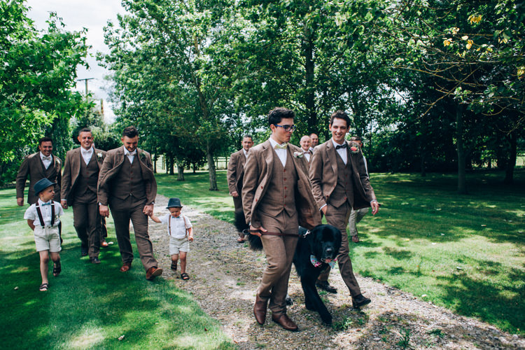 Flowery Bohemian Secret Garden Wedding https://caseyavenue.co.uk/