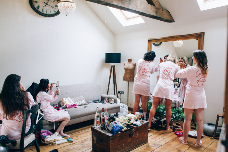 Flowery Bohemian Secret Garden Wedding https://caseyavenue.co.uk/