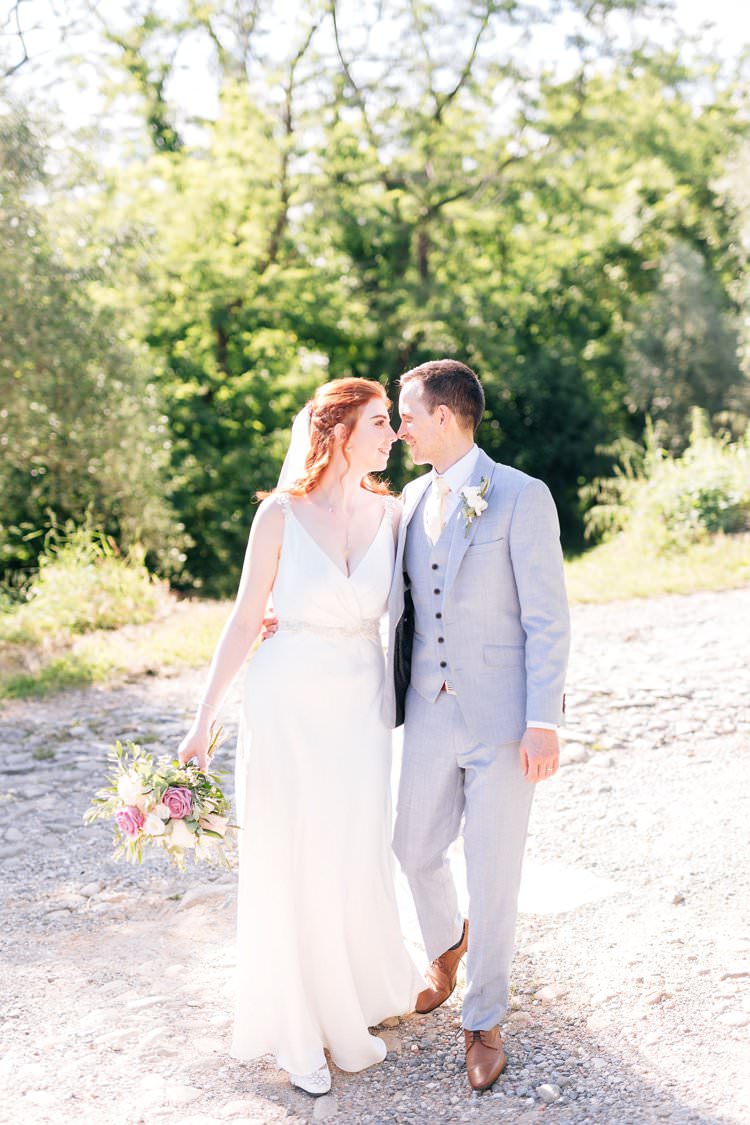 Italy Destination Wedding Olive Trees Outdoor Summer Spring Bride Groom | Romantic Garden Elopement Tuscany http://purewedding.it/en
