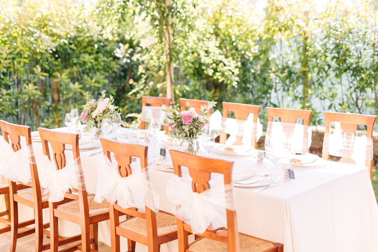 Italy Destination Wedding Olive Trees Simple Outdoor Reception Summer Spring | Romantic Garden Elopement Tuscany http://purewedding.it/en