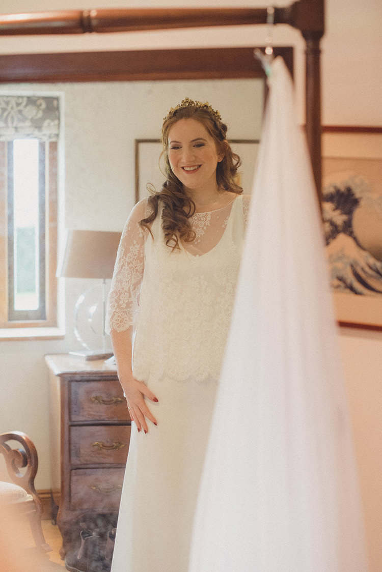 Delphine Manivet Lace Dress Gown Bride Bridal Joyful Warm Cosy Autumn Barn Wedding http://www.rebeccadouglas.co.uk/