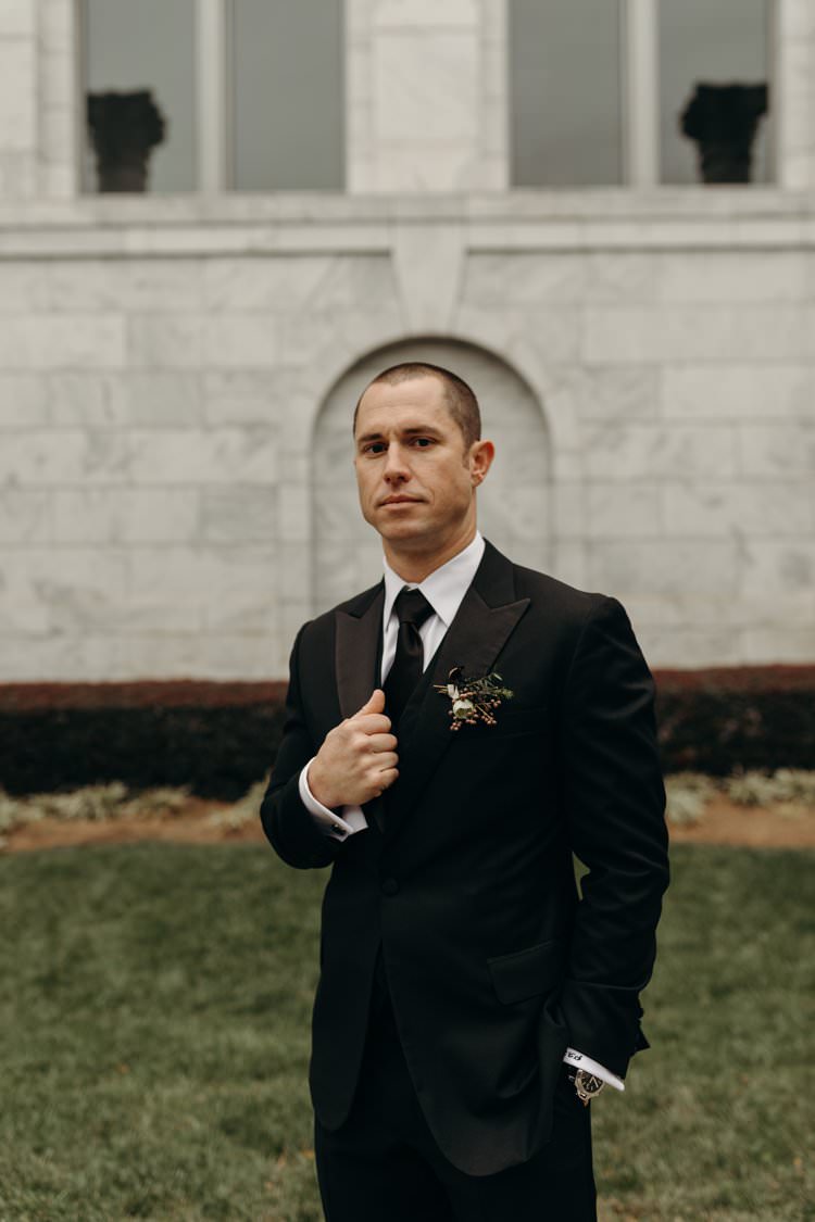 Modern Stylish Chic City Groom Black Suit | Urban Industrial Luxe Wedding http://hellencophotos.com/
