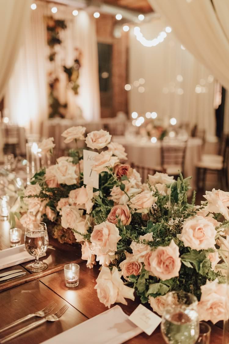 Modern Stylish Minimalist Chic Refined Decor Geometric Candles Table | Urban Industrial Luxe Wedding http://hellencophotos.com/